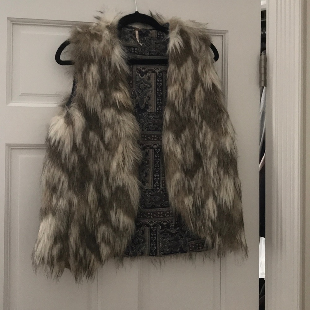 Free People fur vest size x-small